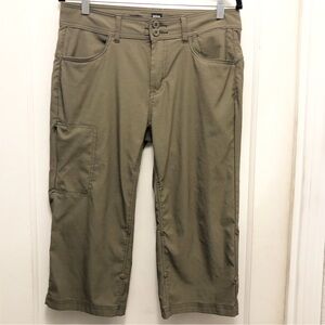 PRANA Halle Capris ll Size 10 Color Olive Green